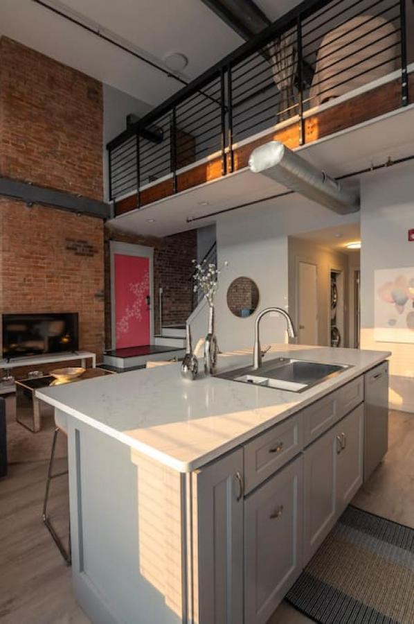 Bubbles Fantasy Suite Explore Otr And Rhinegeist 신시내티 외부 사진