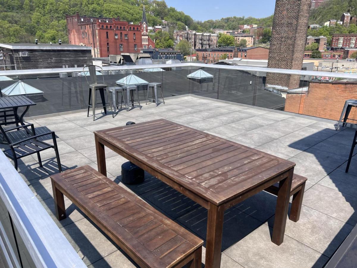 Bubbles Fantasy Suite Explore Otr And Rhinegeist 신시내티 외부 사진
